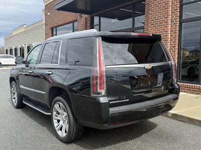 2018 Cadillac Escalade Luxury