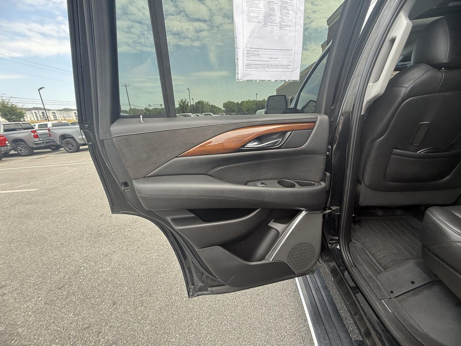 2020 Cadillac Escalade Premium Luxury
