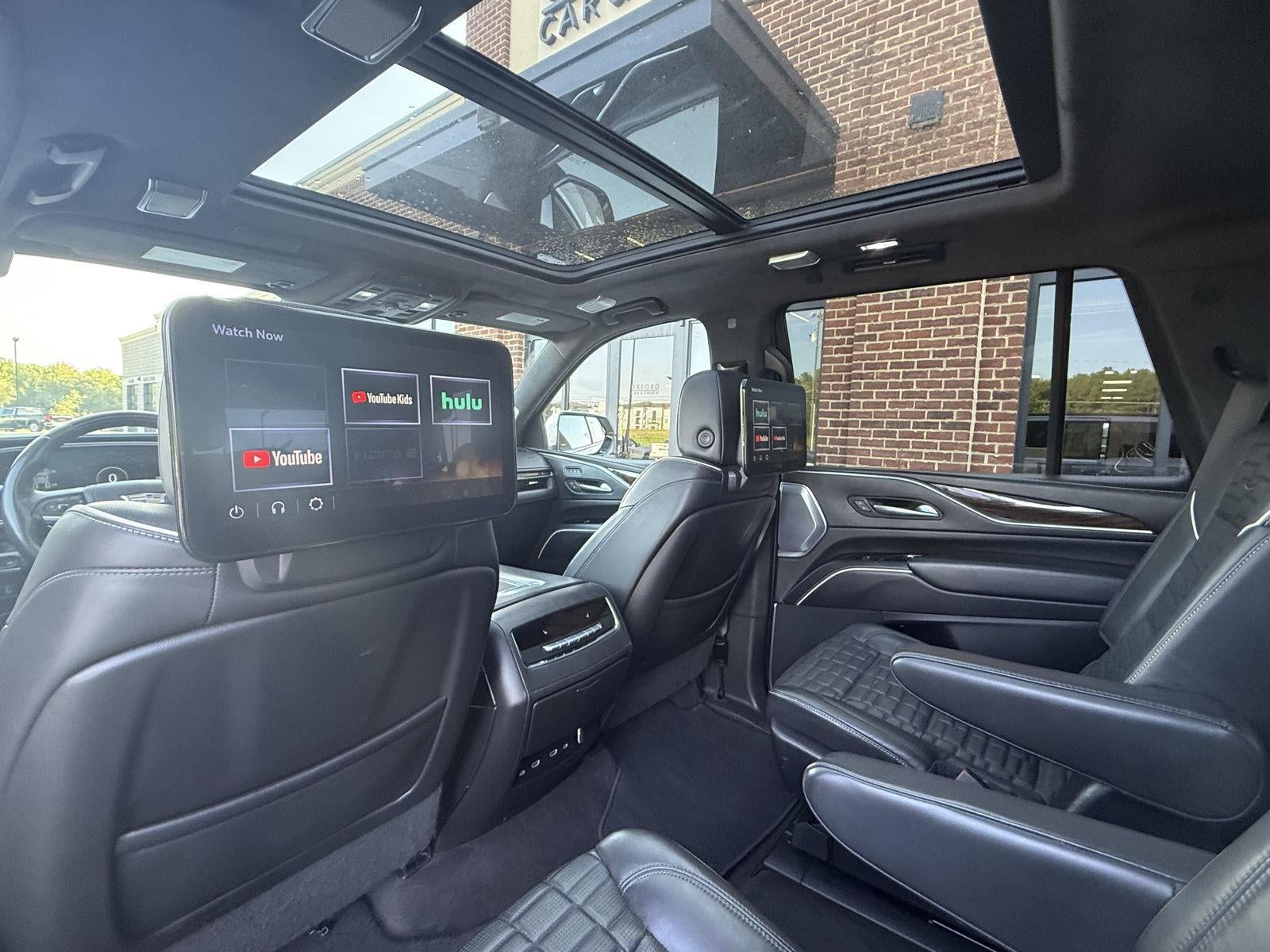 2022 Cadillac Escalade Sport Platinum