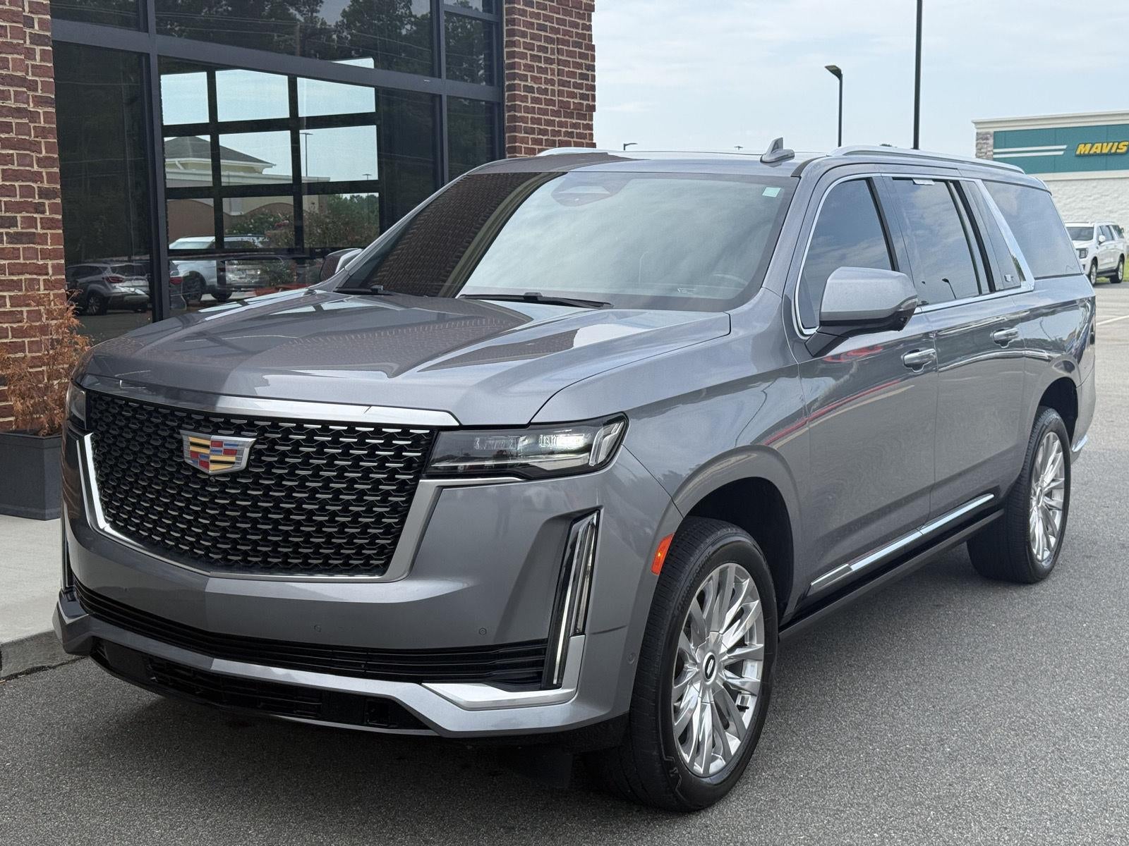 2022 Cadillac Escalade ESV Premium Luxury