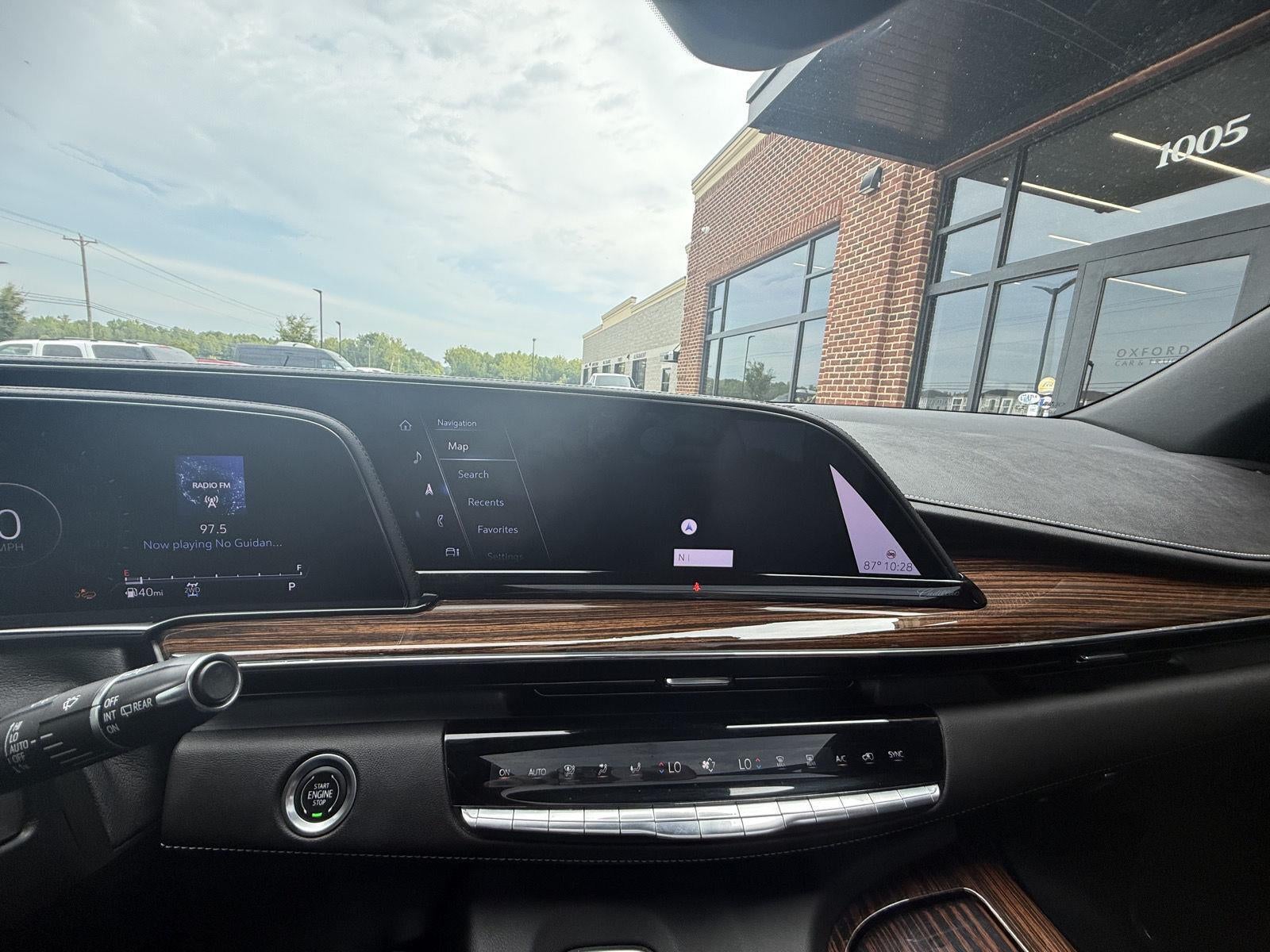 2022 Cadillac Escalade ESV Premium Luxury