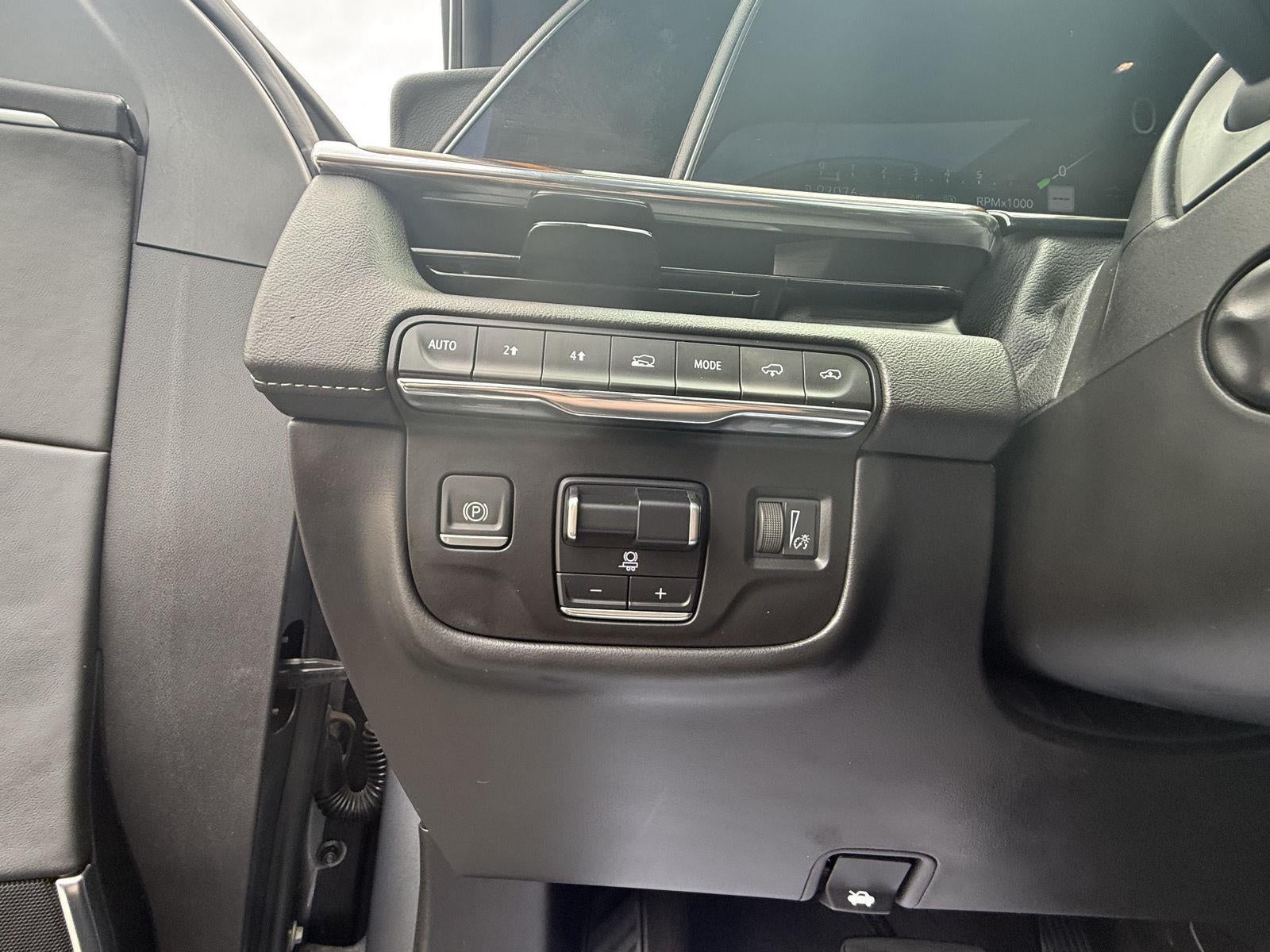 2022 Cadillac Escalade ESV Premium Luxury