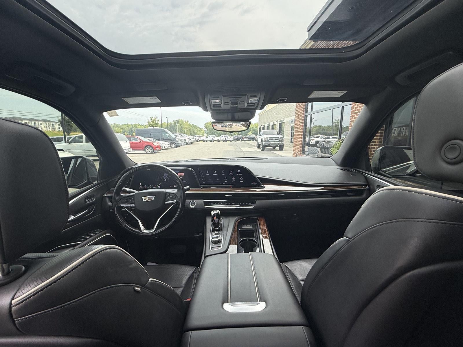 2022 Cadillac Escalade ESV Premium Luxury