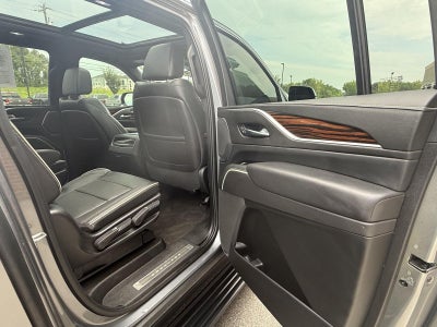 2022 Cadillac Escalade ESV Premium Luxury
