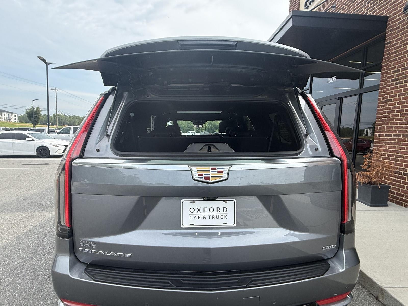 2022 Cadillac Escalade ESV Premium Luxury