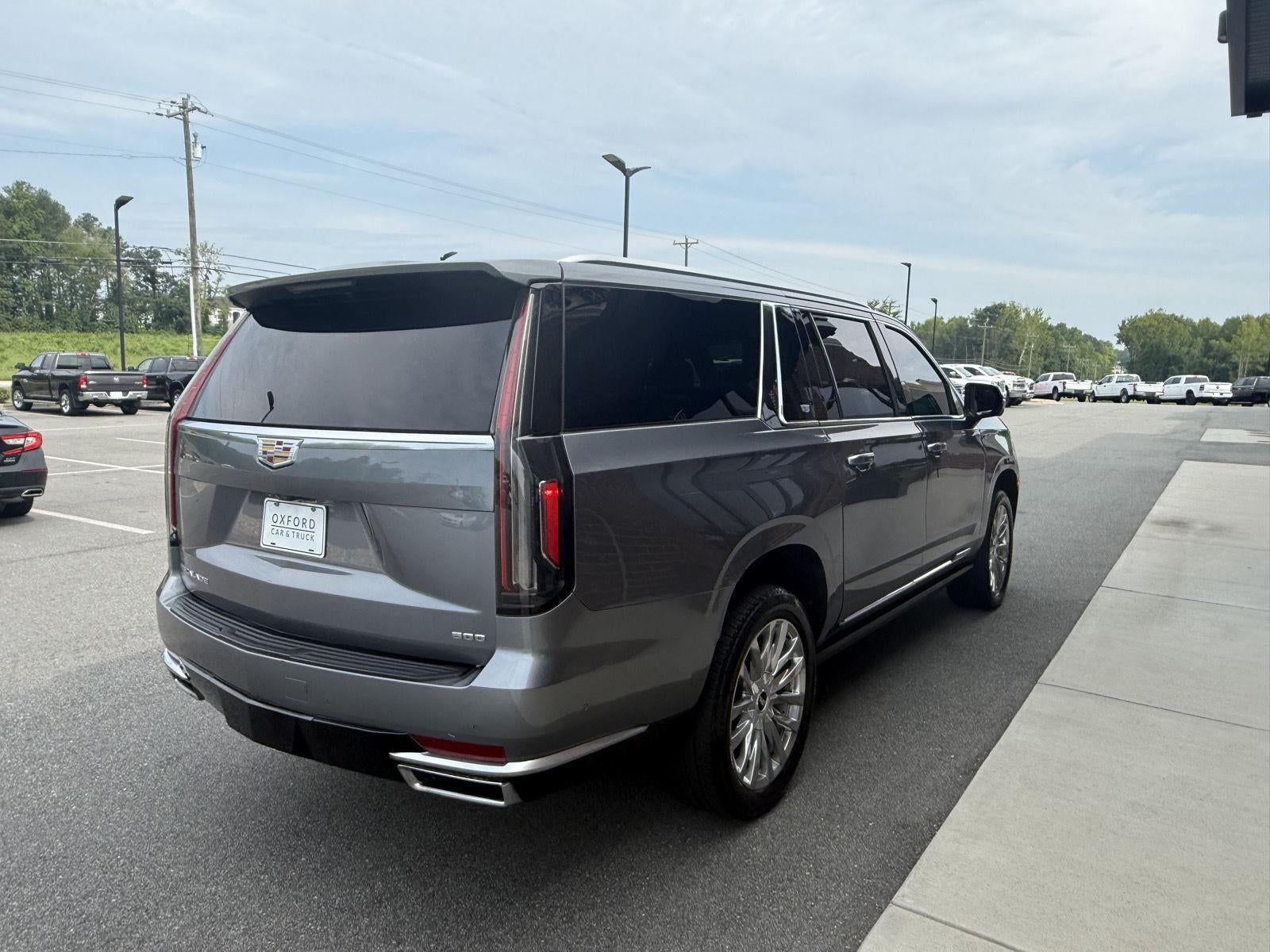 2022 Cadillac Escalade ESV Premium Luxury