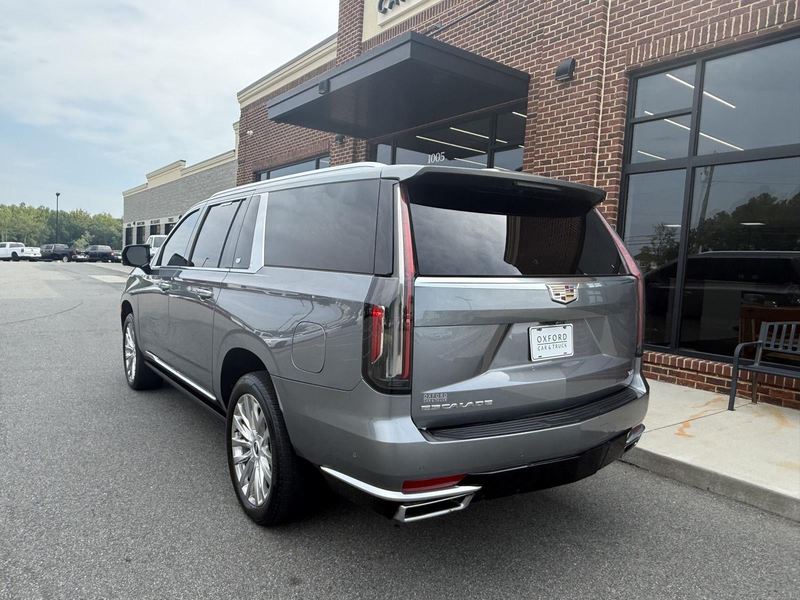 2022 Cadillac Escalade ESV Premium Luxury