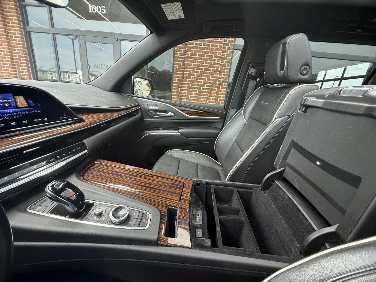 2022 Cadillac Escalade ESV Premium Luxury