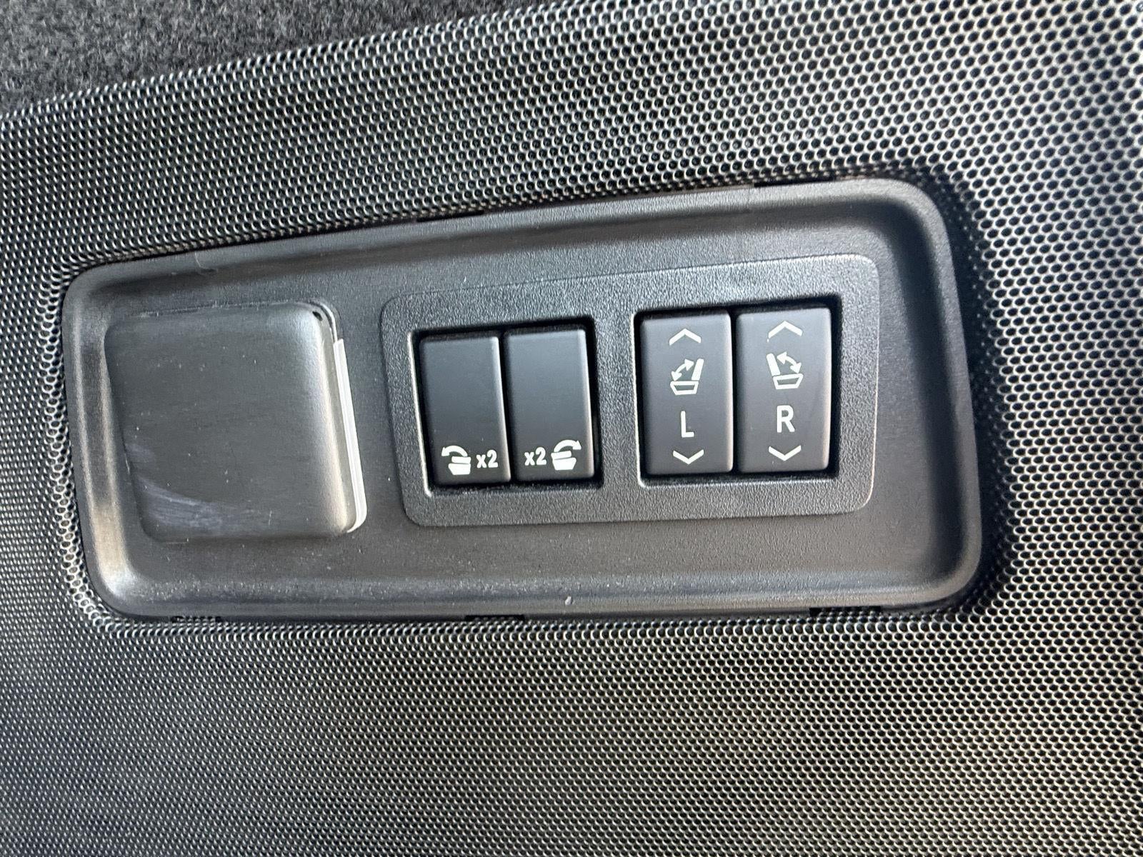 2021 Cadillac Escalade ESV Sport