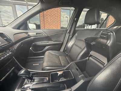 2017 Honda Accord Sedan Sport