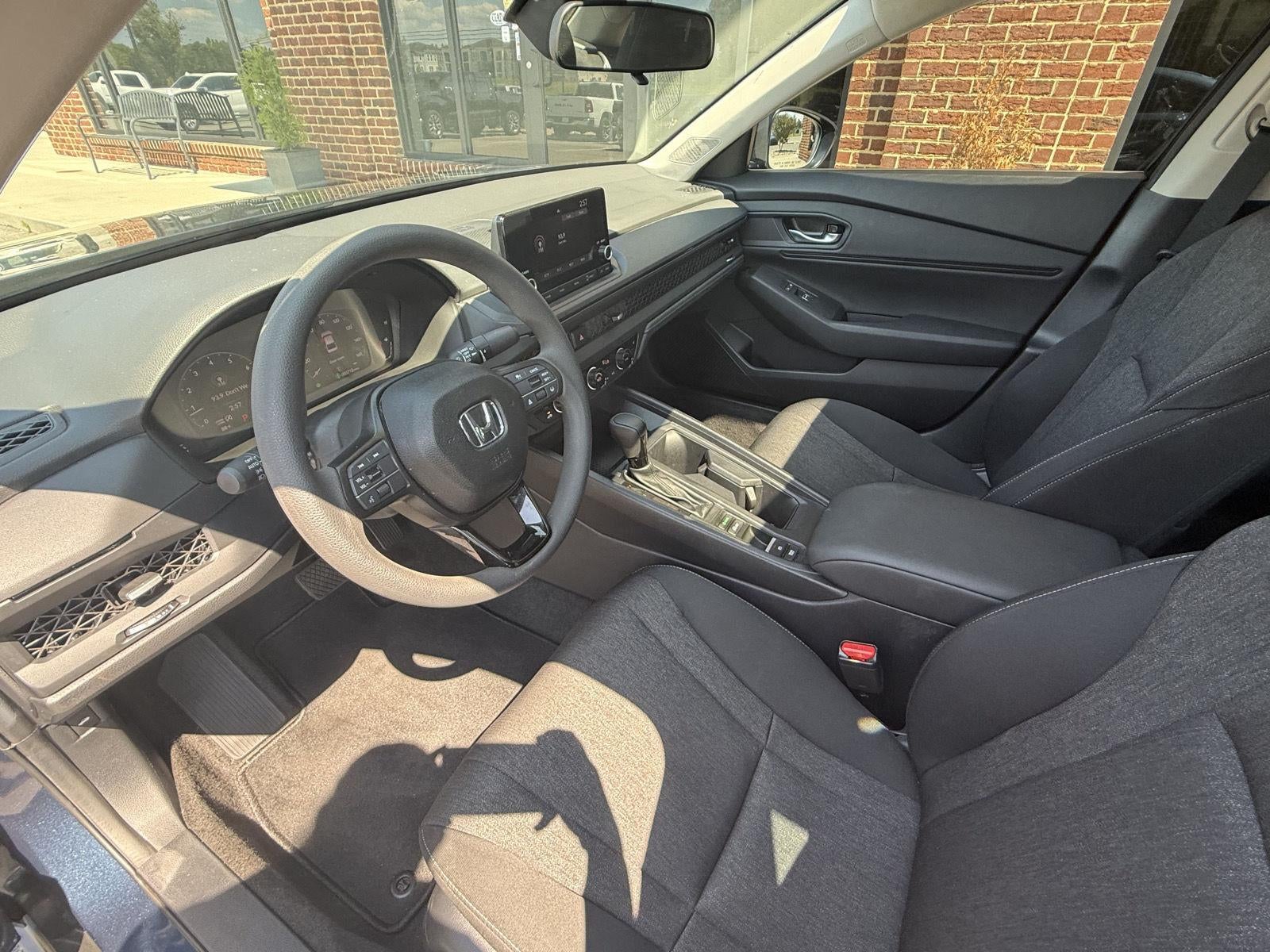 2025 Honda Accord Sedan SE