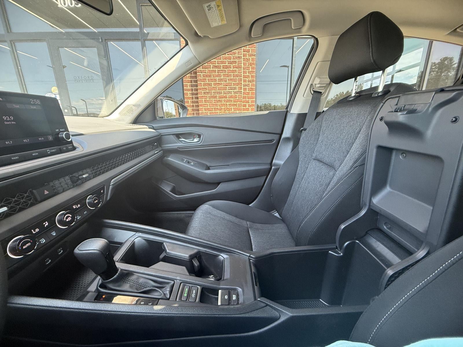2025 Honda Accord Sedan SE