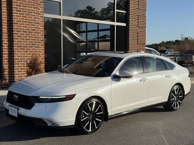 2025 Honda Accord Hybrid Touring