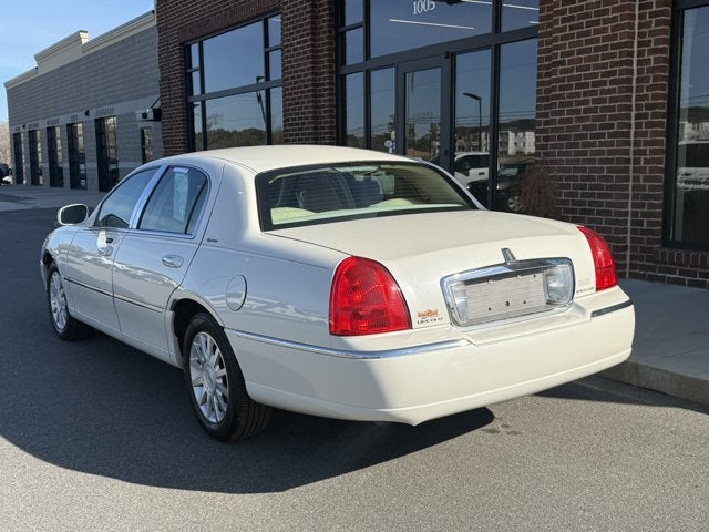 2006 Lincoln Town Car Signature