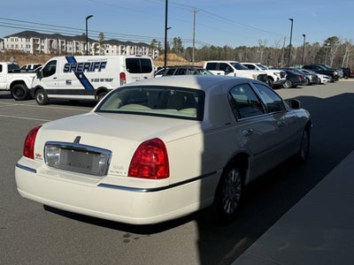 2006 Lincoln Town Car Signature