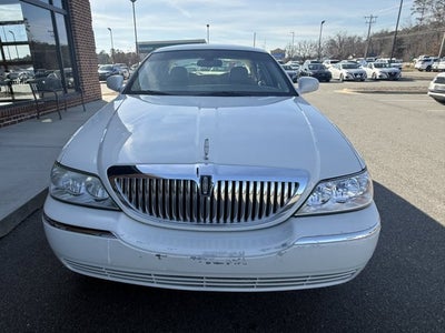 2006 Lincoln Town Car Signature