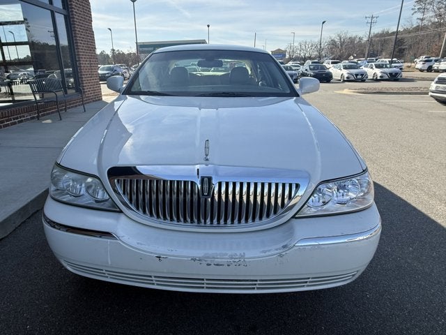 2006 Lincoln Town Car Signature