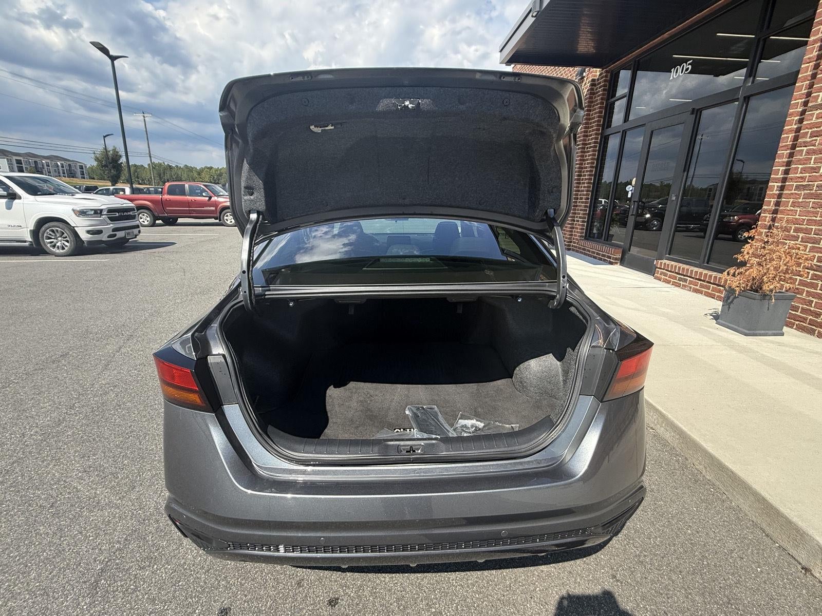 2025 Nissan Altima S