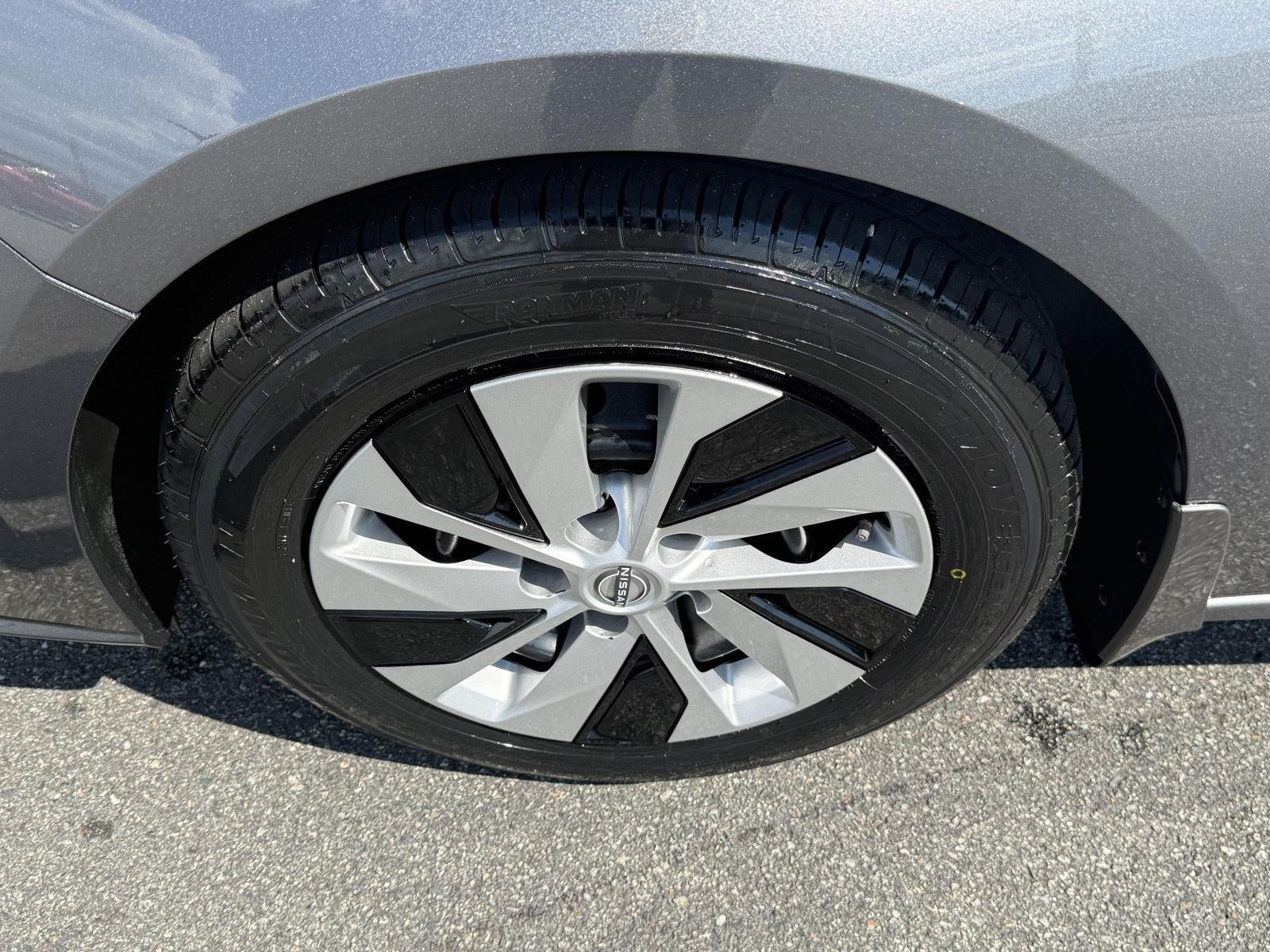 2025 Nissan Altima S
