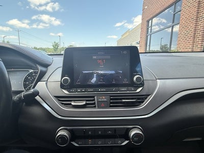 2023 Nissan Altima 2.5 SR