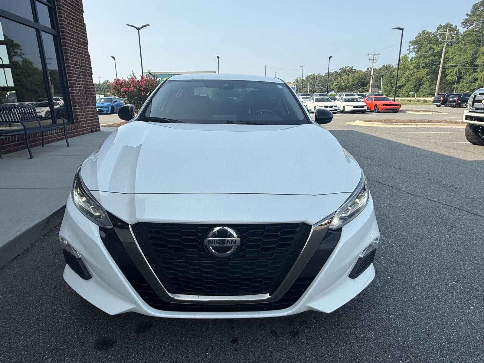 2022 Nissan Altima 2.5 SR