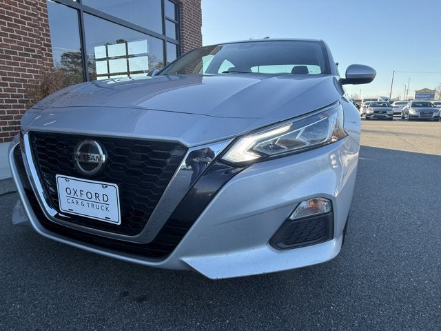 2022 Nissan Altima 2.5 SV