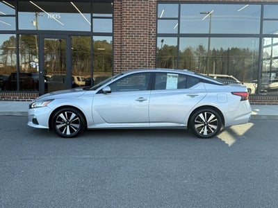 2022 Nissan Altima 2.5 SV