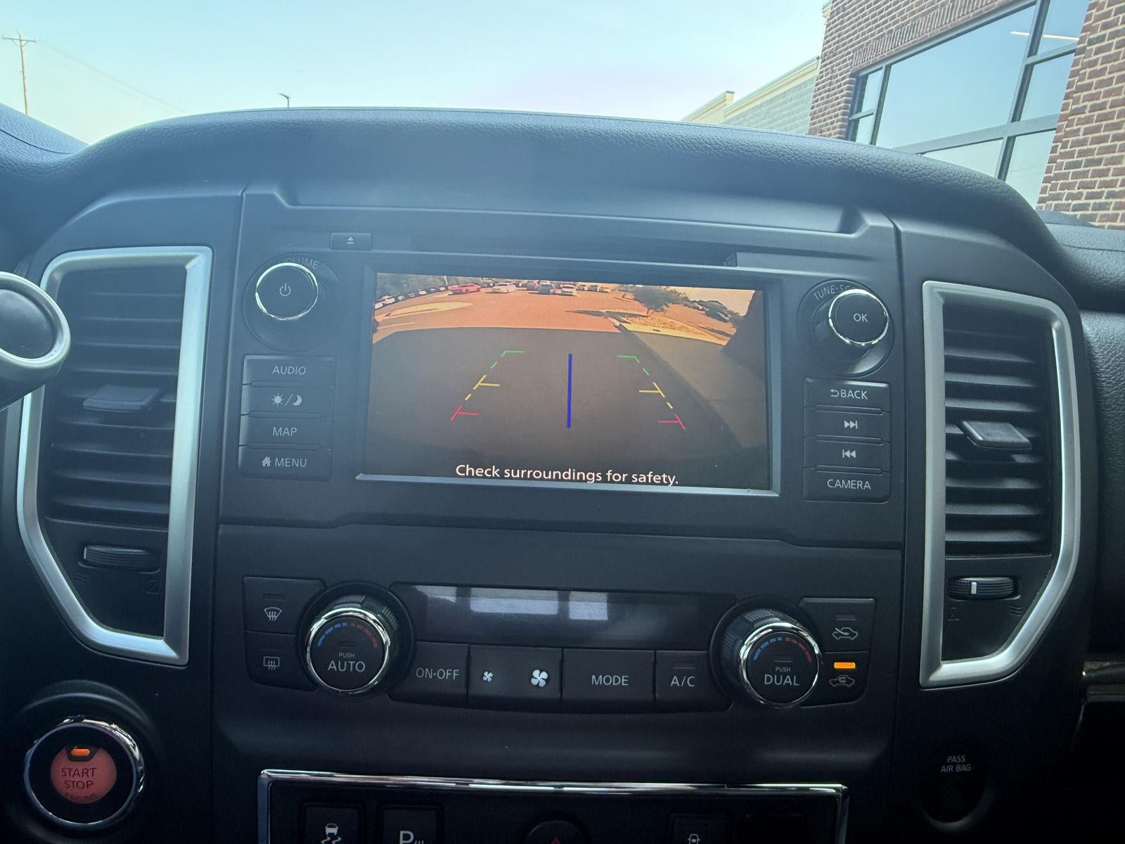 2019 Nissan Titan SV