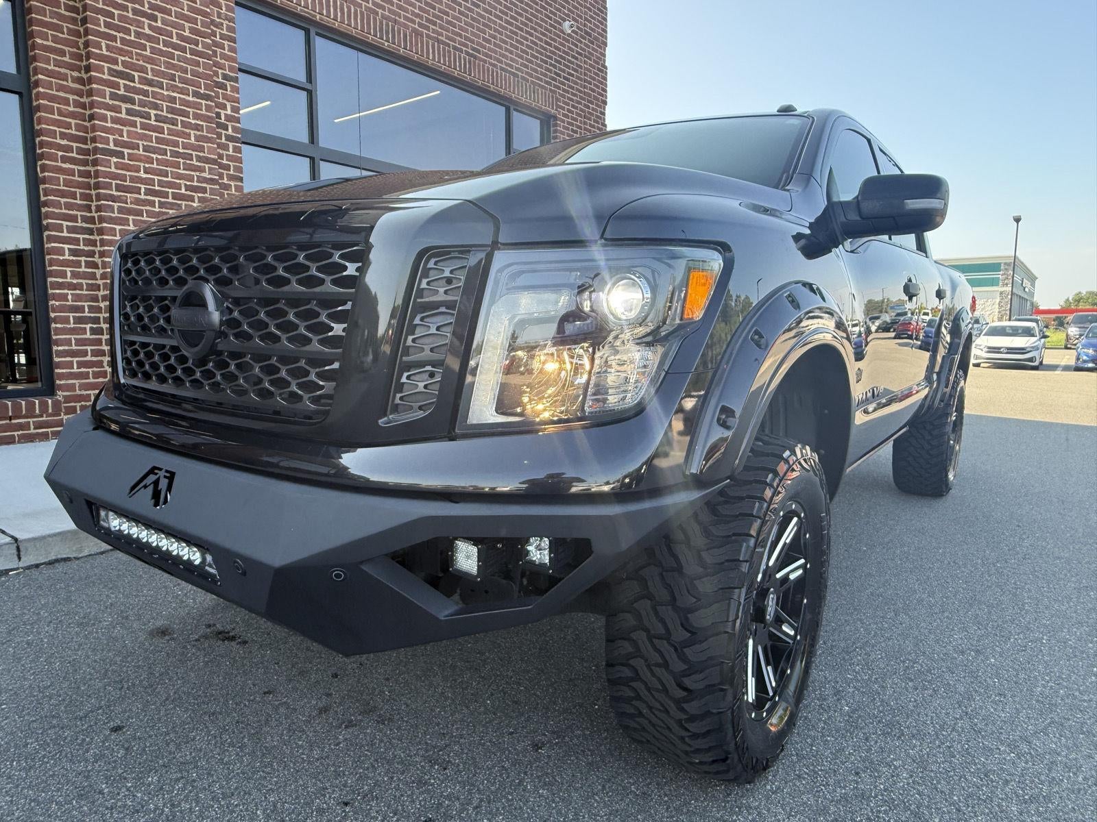 2019 Nissan Titan SV