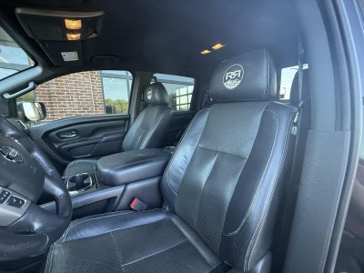 2019 Nissan Titan SV