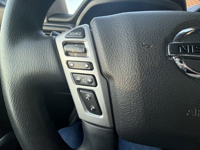 2022 Nissan Titan SV