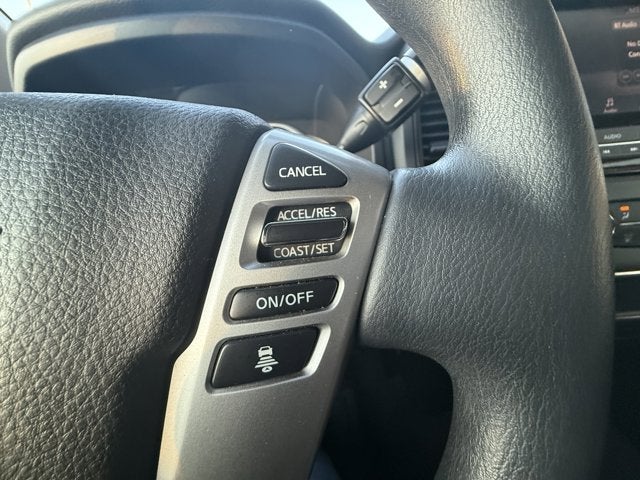 2022 Nissan Titan SV