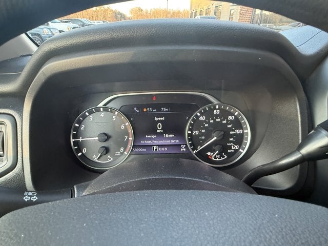 2022 Nissan Titan SV