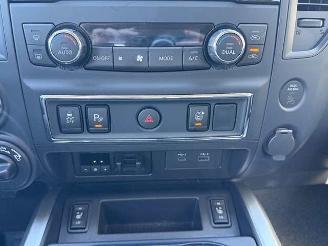 2024 Nissan Titan SV