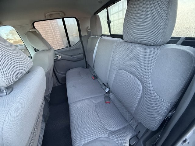 2017 Nissan Frontier SV V6