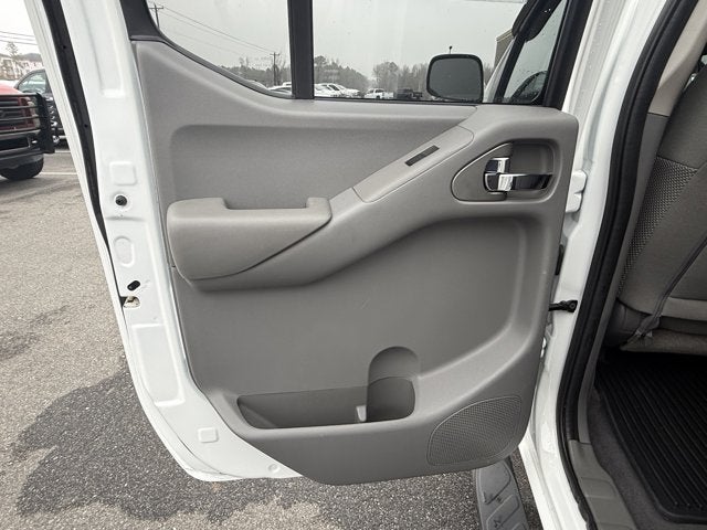 2020 Nissan Frontier SV