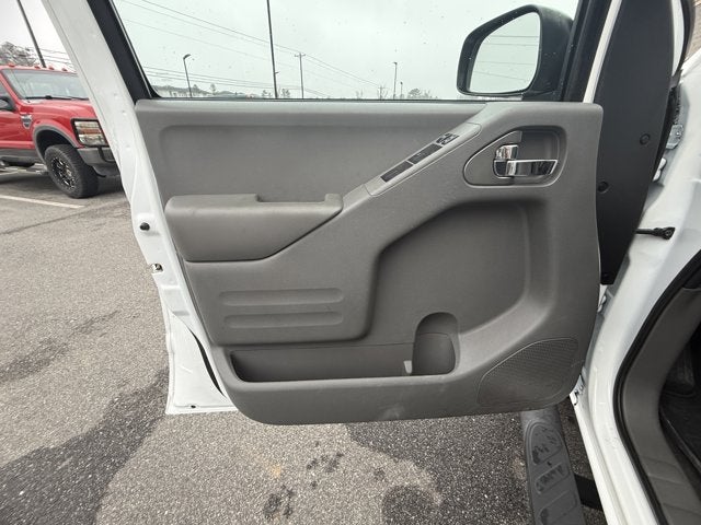 2020 Nissan Frontier SV