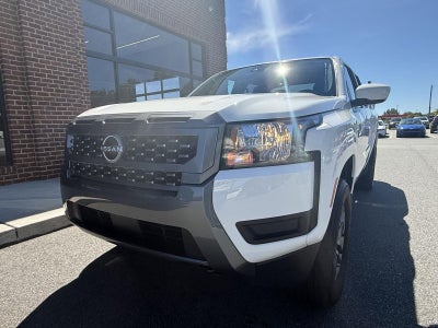 2025 Nissan Frontier SV