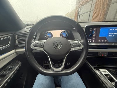 2024 Volkswagen Atlas Cross Sport 2.0T SEL Premium R-Line