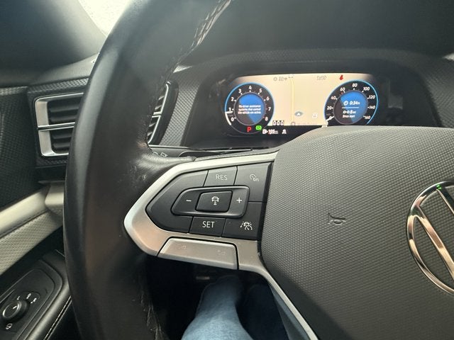 2024 Volkswagen Atlas Cross Sport 2.0T SEL Premium R-Line
