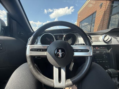 2006 Ford Mustang GT Deluxe