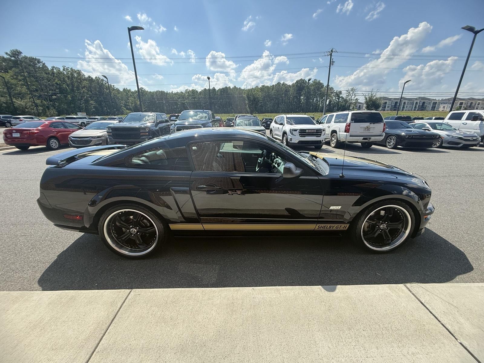 2006 Ford Mustang GT Deluxe