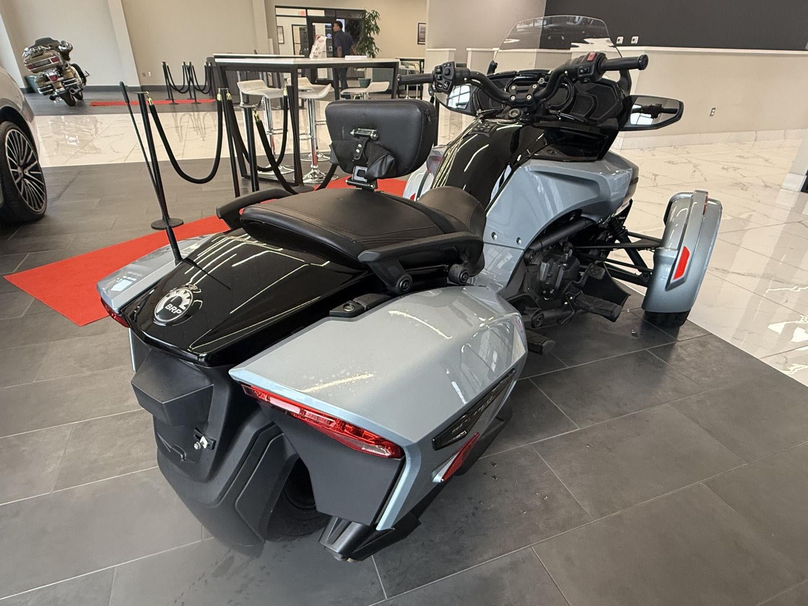 2022 CAN-AM Spider Base