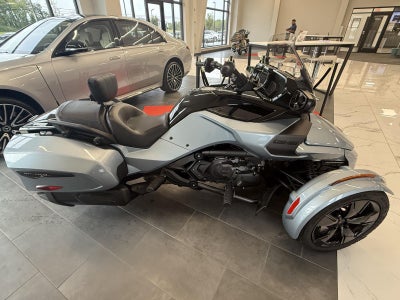 2022 CAN-AM Spider Base