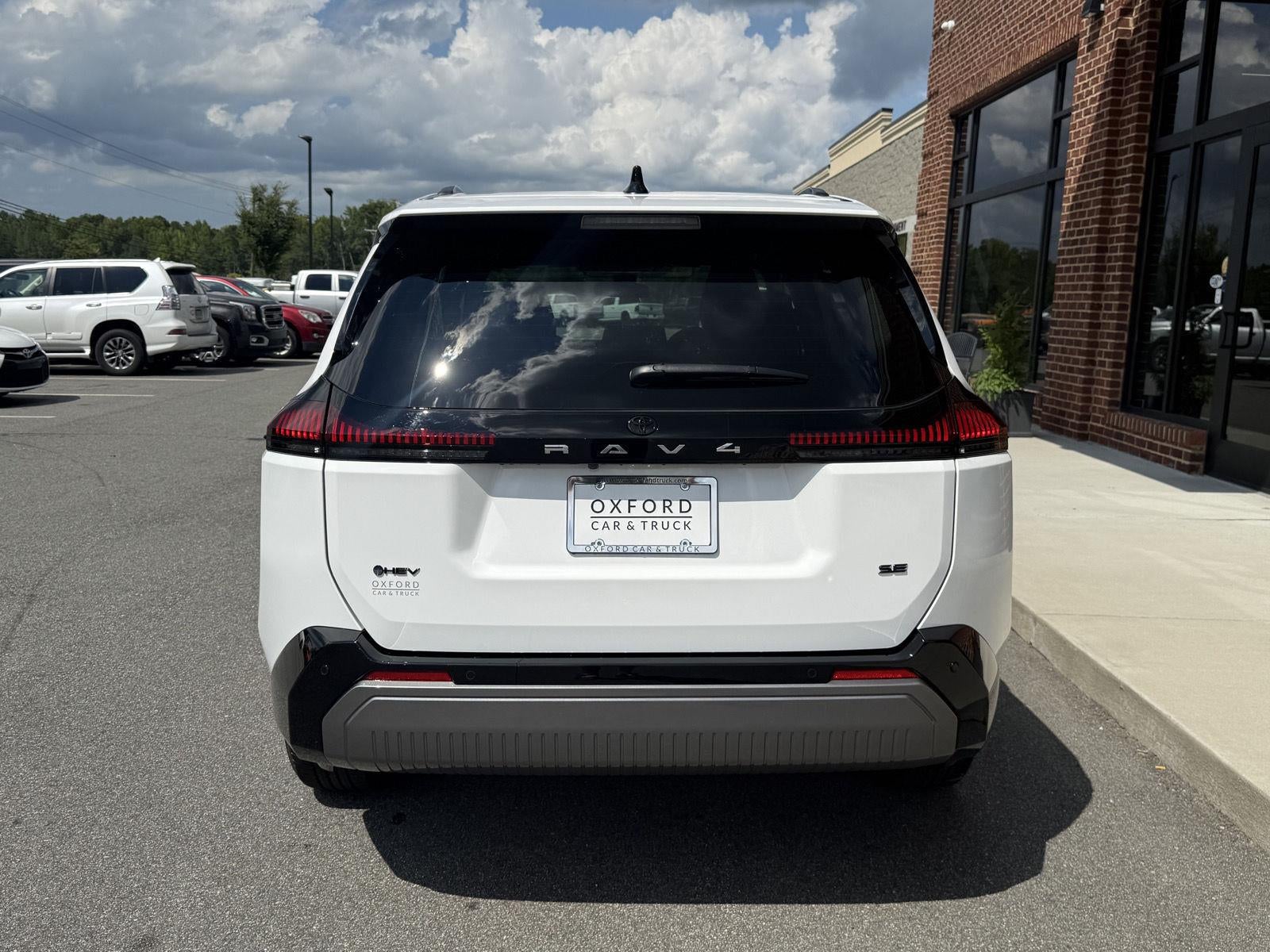 2026 Toyota Rav4 SE
