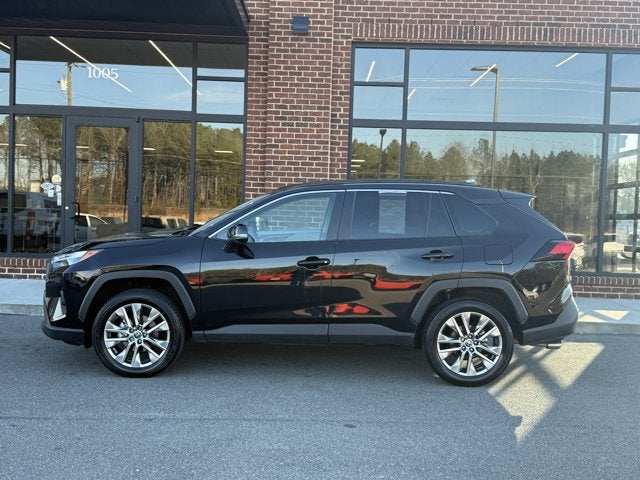 2022 Toyota RAV4 XLE Premium