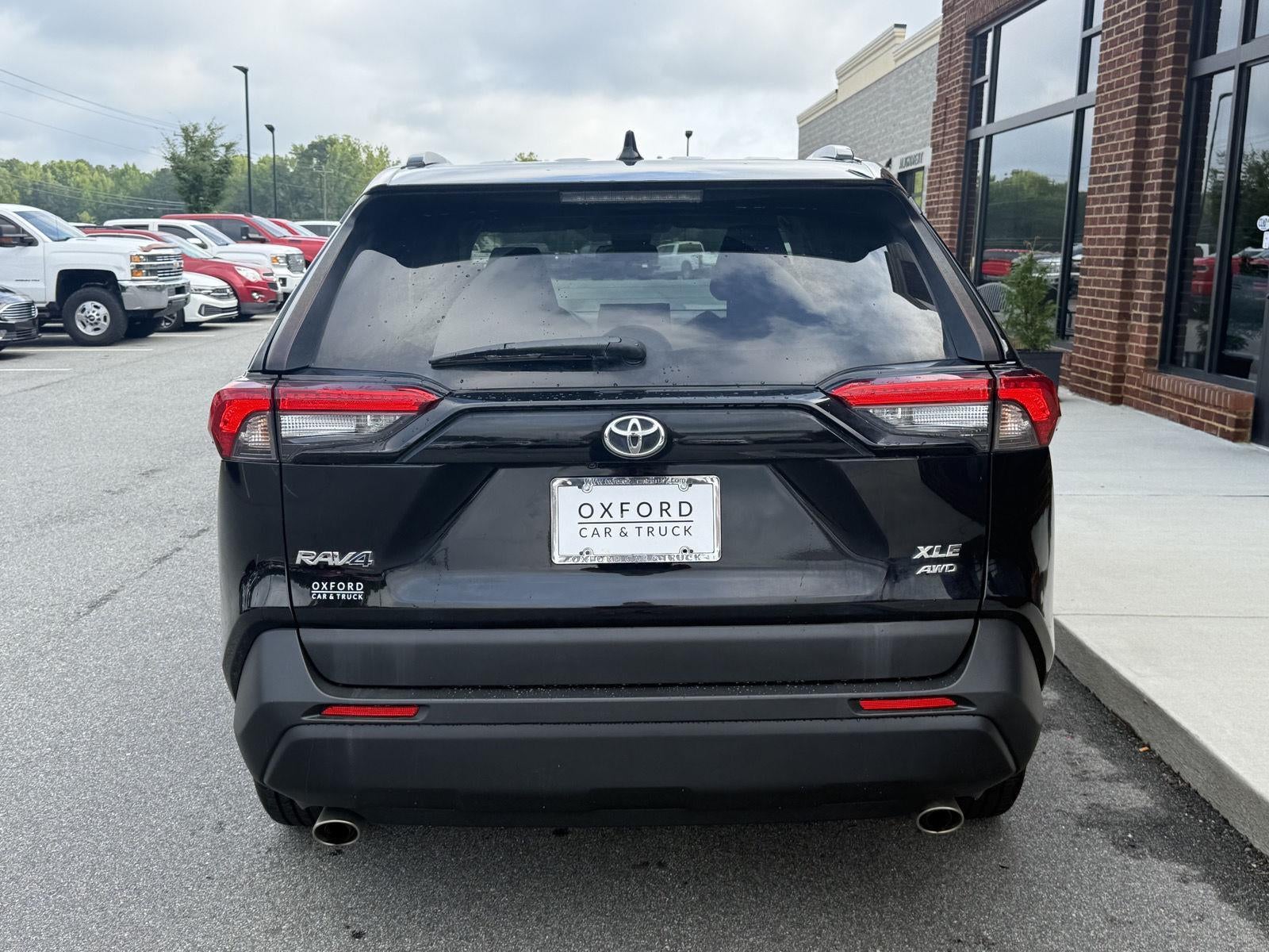 2022 Toyota RAV4 XLE