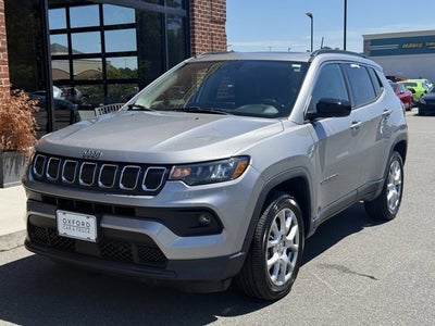 2022 Jeep Compass Latitude Lux