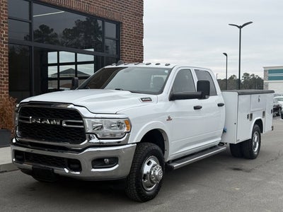 2022 RAM 3500 Chassis Cab Tradesman