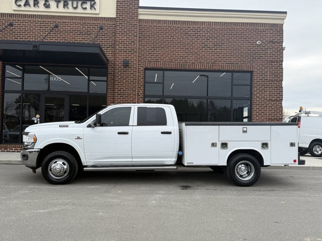 2022 RAM 3500 Chassis Cab Tradesman